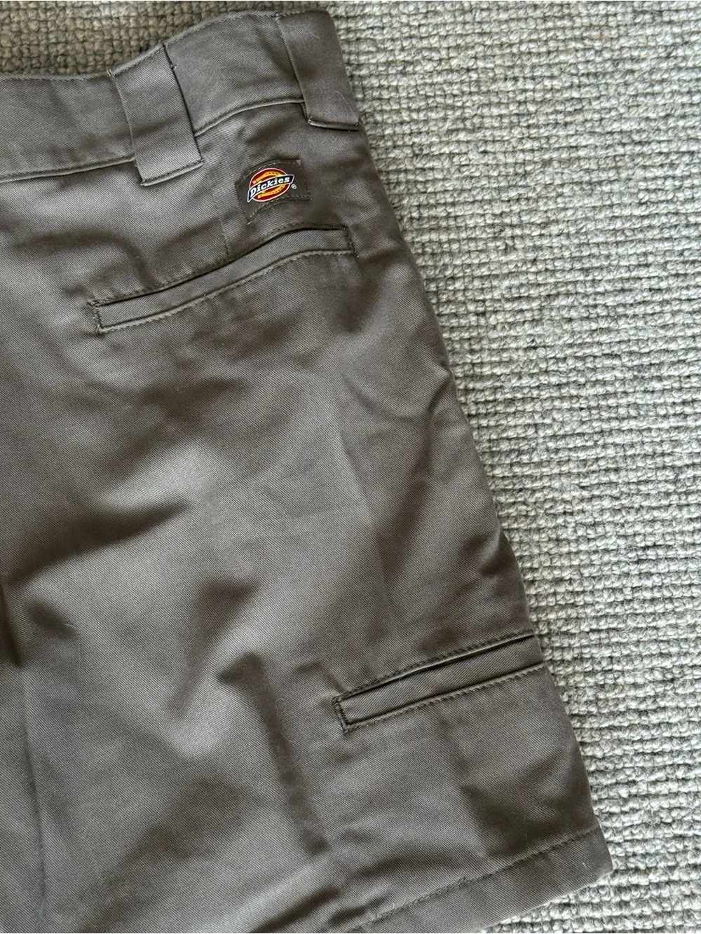 Dickies Flex Men's Grey Chino Shorts Relaxed Fit Size 30 Dress Pants